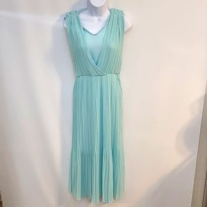 New-Pleated dress